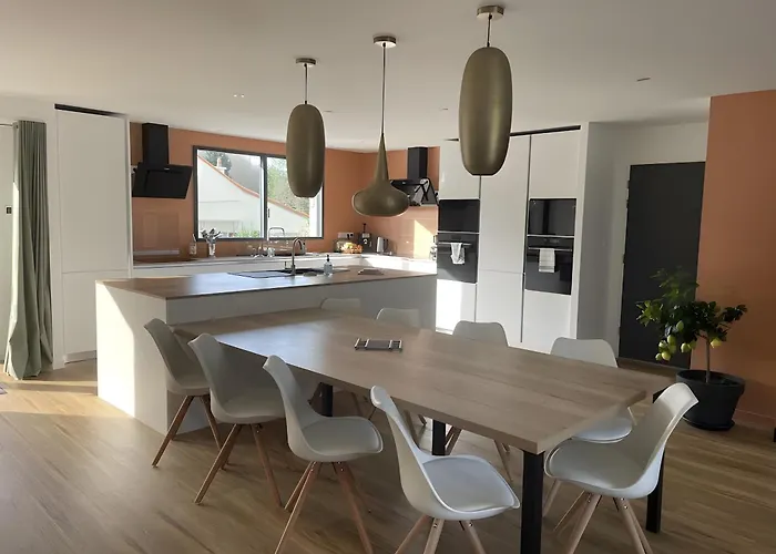 - La Clairiere Aux Chenes Bed & Breakfast 3*