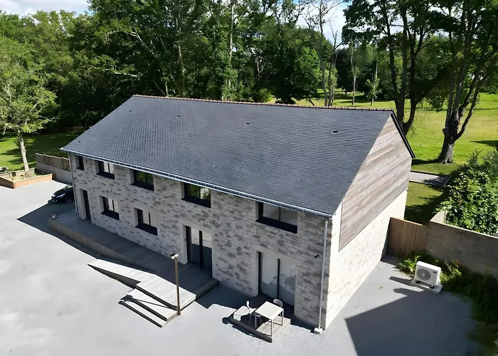 - La Clairière Aux Chênes Treillières