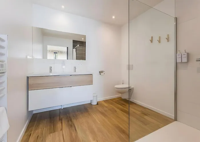 Couette-café - La Clairière Aux Chênes 3*