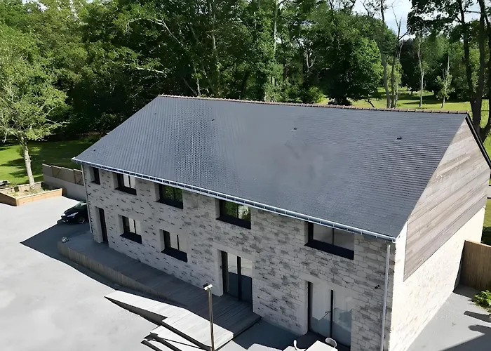 - La Clairiere Aux Chenes Bed & Breakfast Treillieres